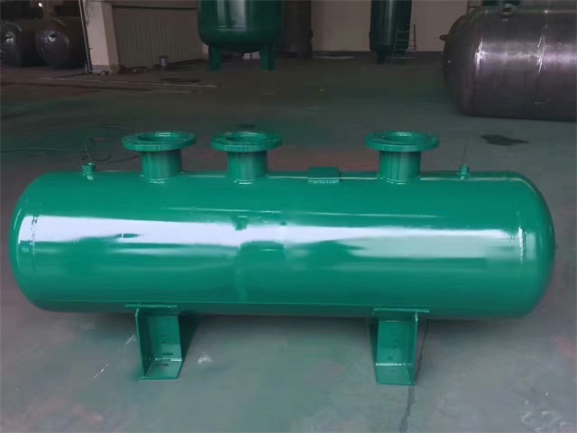 1679991473376569.jpeg 普定普定普定蒸汽分气缸1.jpeg